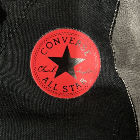 Converse Chuck Taylor All-Star Youth Sz 3 Blk/Red/Gry Water Repellent GUC - Picture 4 of 7